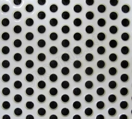 Решетка металлическая с перфорацией Кружок врезная 110*110, RAL 9005 матовый Решетка металлическая с перфорацией Кружок врезная 110*110, RAL 9005 матовый